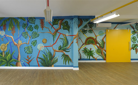Mural inicia as comemorações pelos 70 anos da instituição.