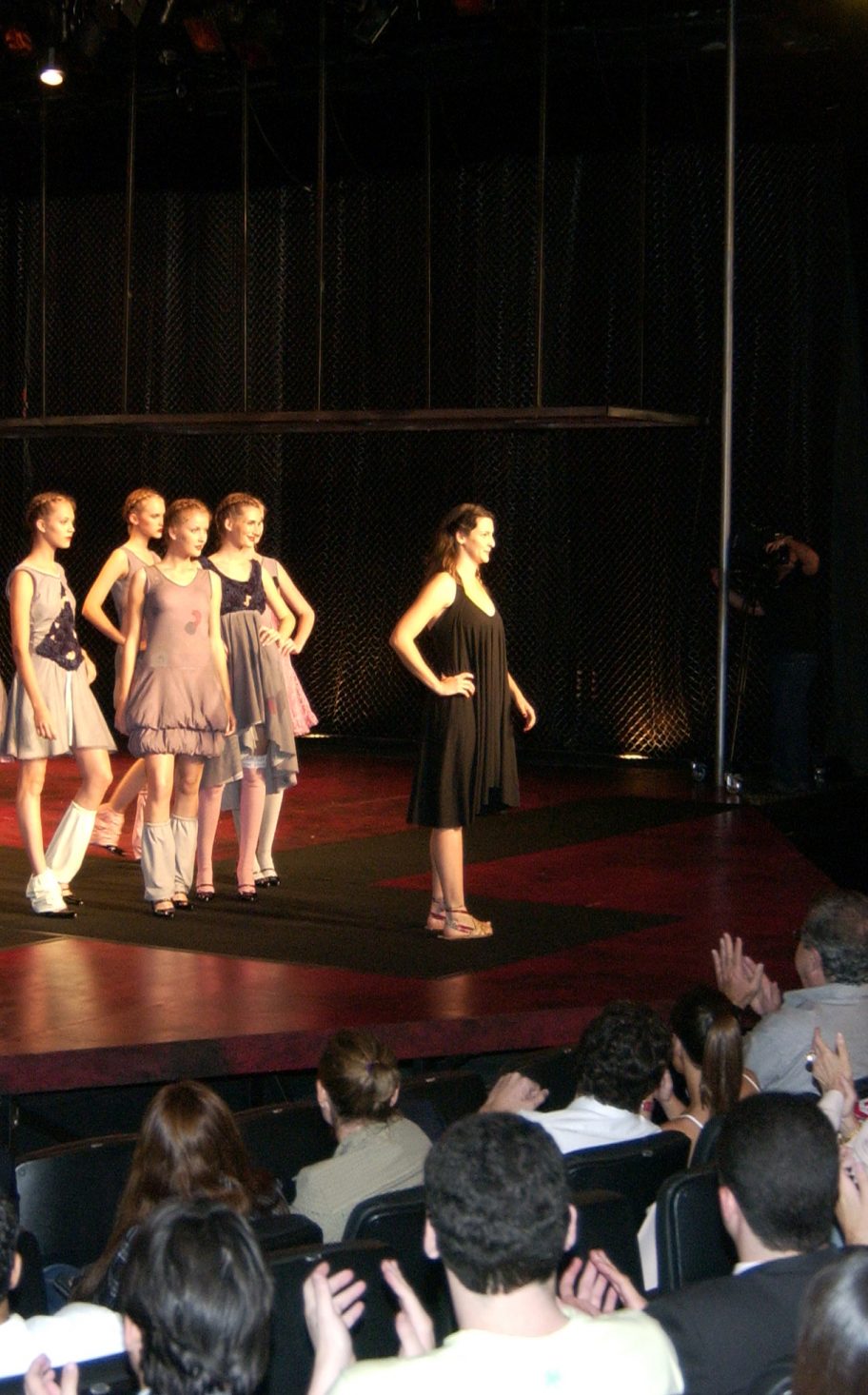 Faculdade de Artes Plásticas – 3º FAAP Moda 2006