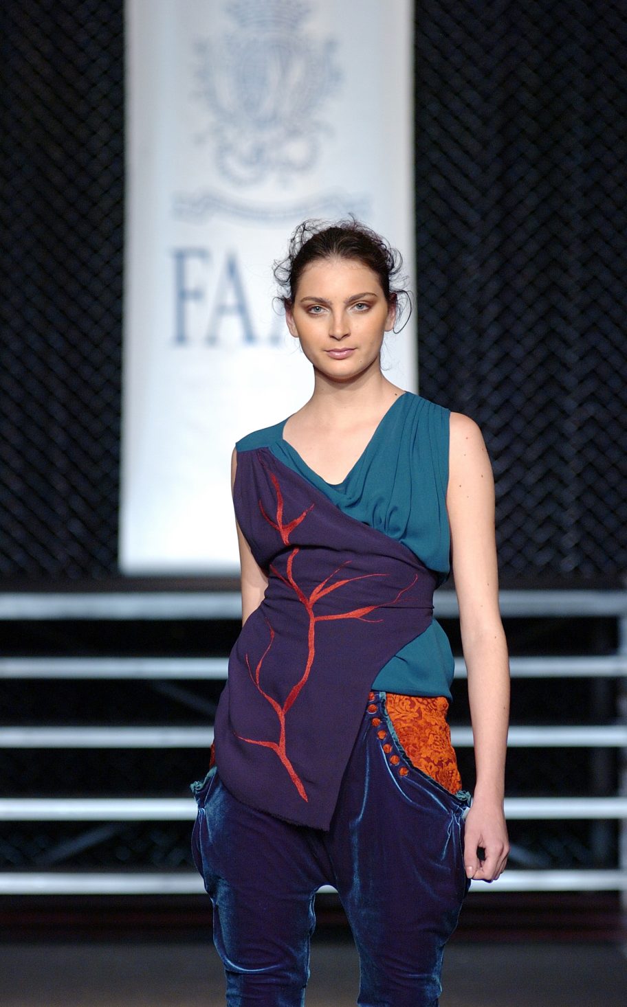 Faculdade de Artes Plásticas – 3º FAAP Moda 2006
