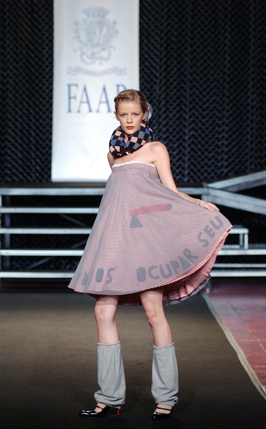 Faculdade de Artes Plásticas – 3º FAAP Moda 2006