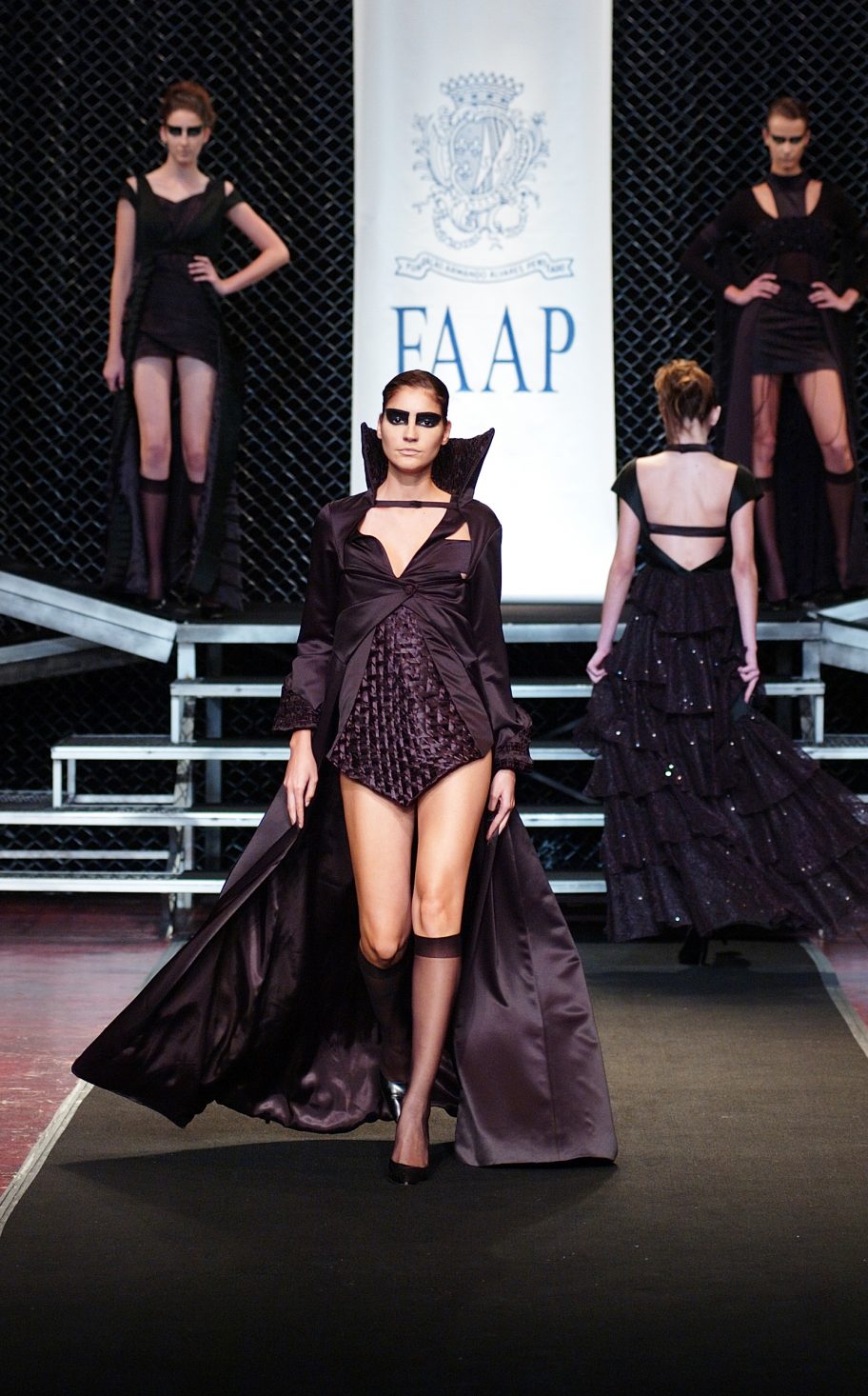 Faculdade de Artes Plásticas – 3º FAAP Moda 2006