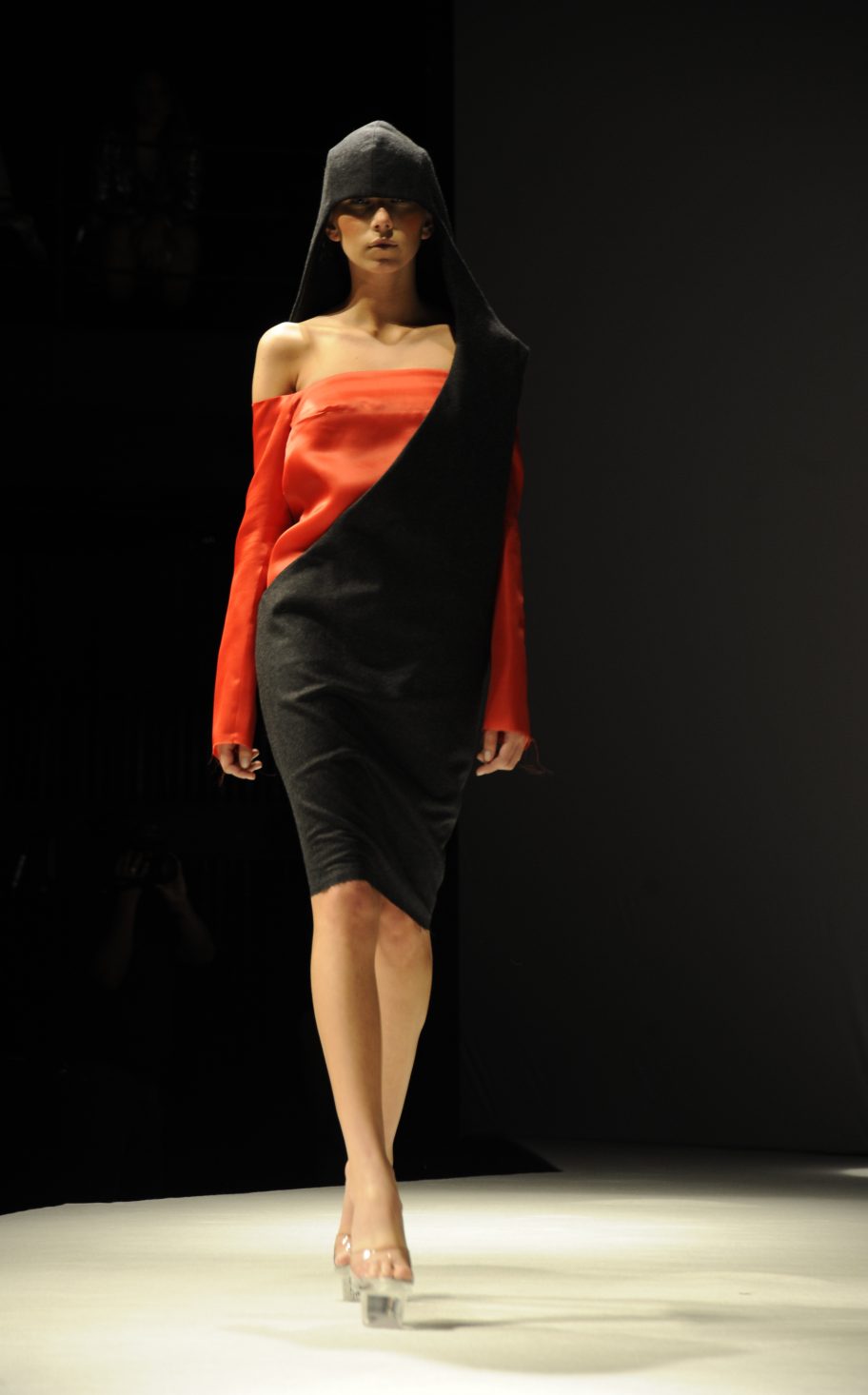 Faculdade de Artes Plásticas – 8º FAAP Moda 2011