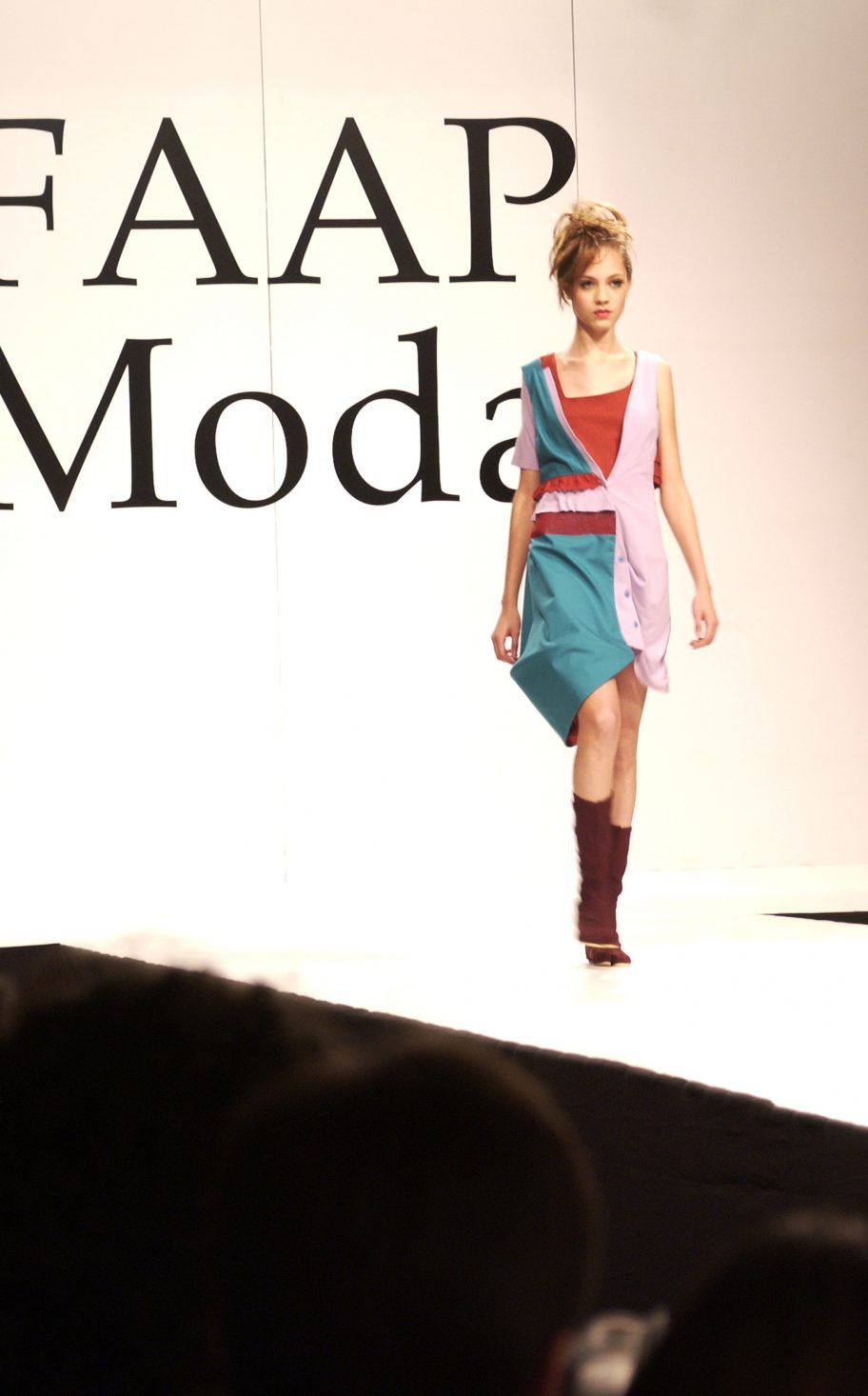 Faculdade de Artes Plásticas – 2º FAAP Moda 2005