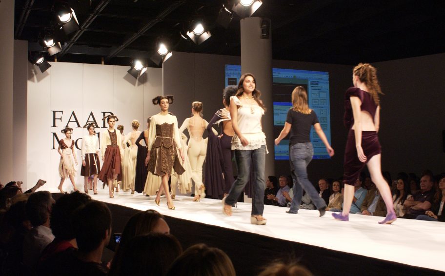 Faculdade de Artes Plásticas – 2º FAAP Moda 2005
