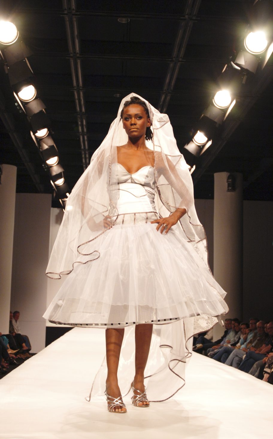 Faculdade de Artes Plásticas – 2º FAAP Moda 2005