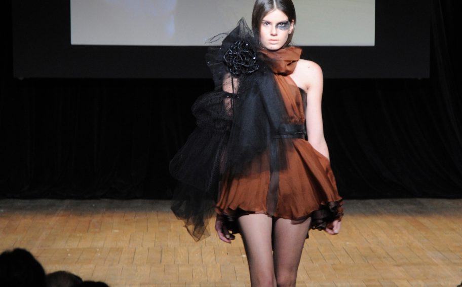 Faculdade de Artes Plásticas – 7º FAAP Moda 2010