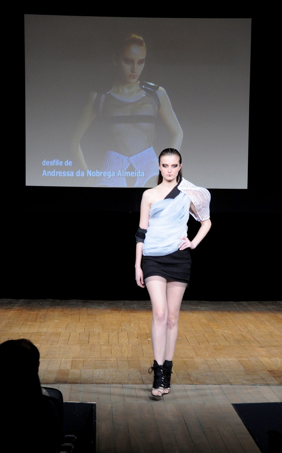 Faculdade de Artes Plásticas – 7º FAAP Moda 2010