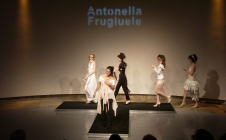 Faculdade de Artes Plásticas – 1º FAAP Moda 2004