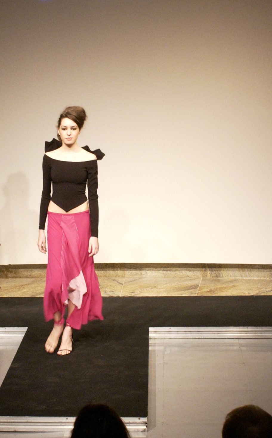 Faculdade de Artes Plásticas – 1º FAAP Moda 2004