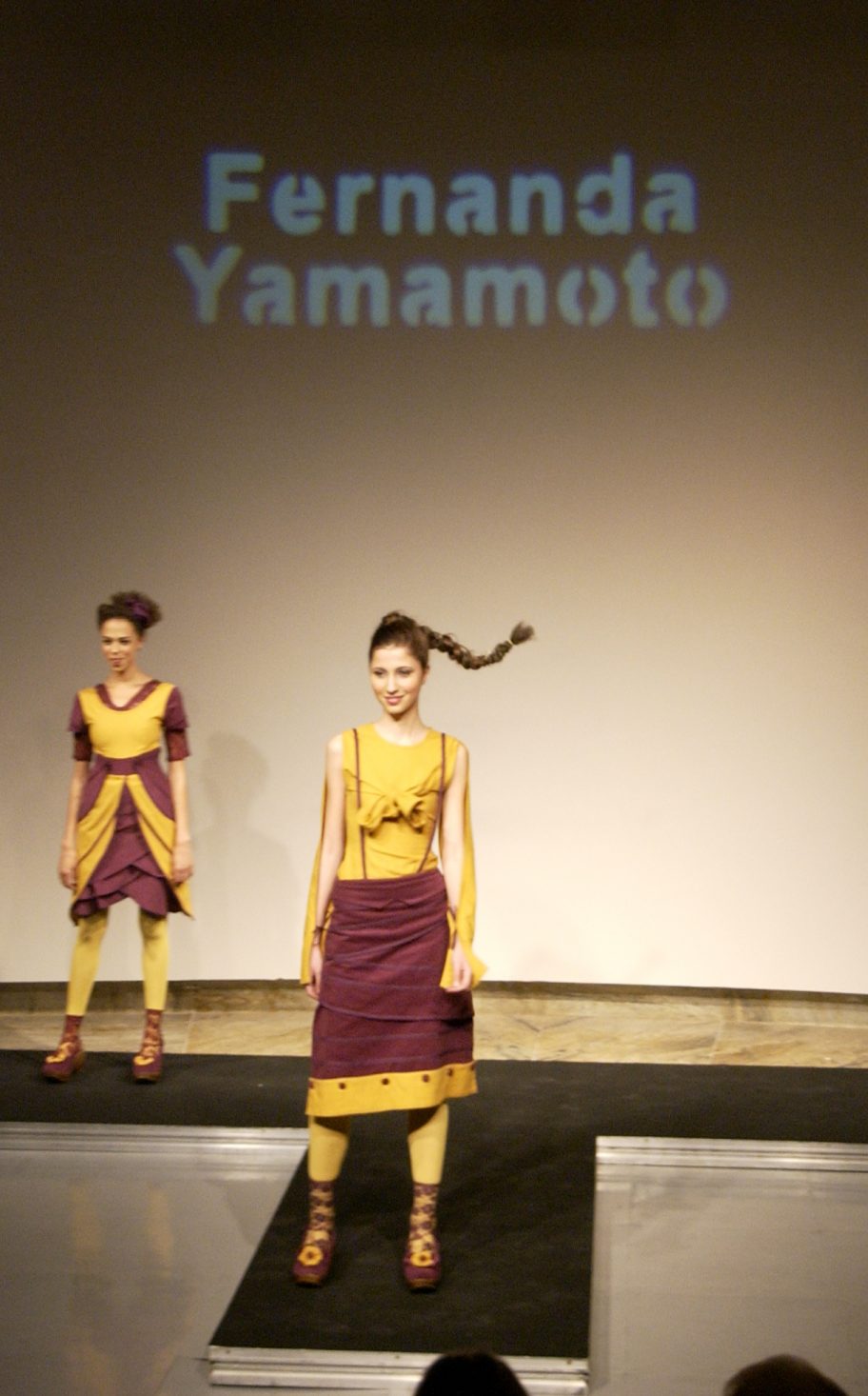 Faculdade de Artes Plásticas – 1º FAAP Moda 2004