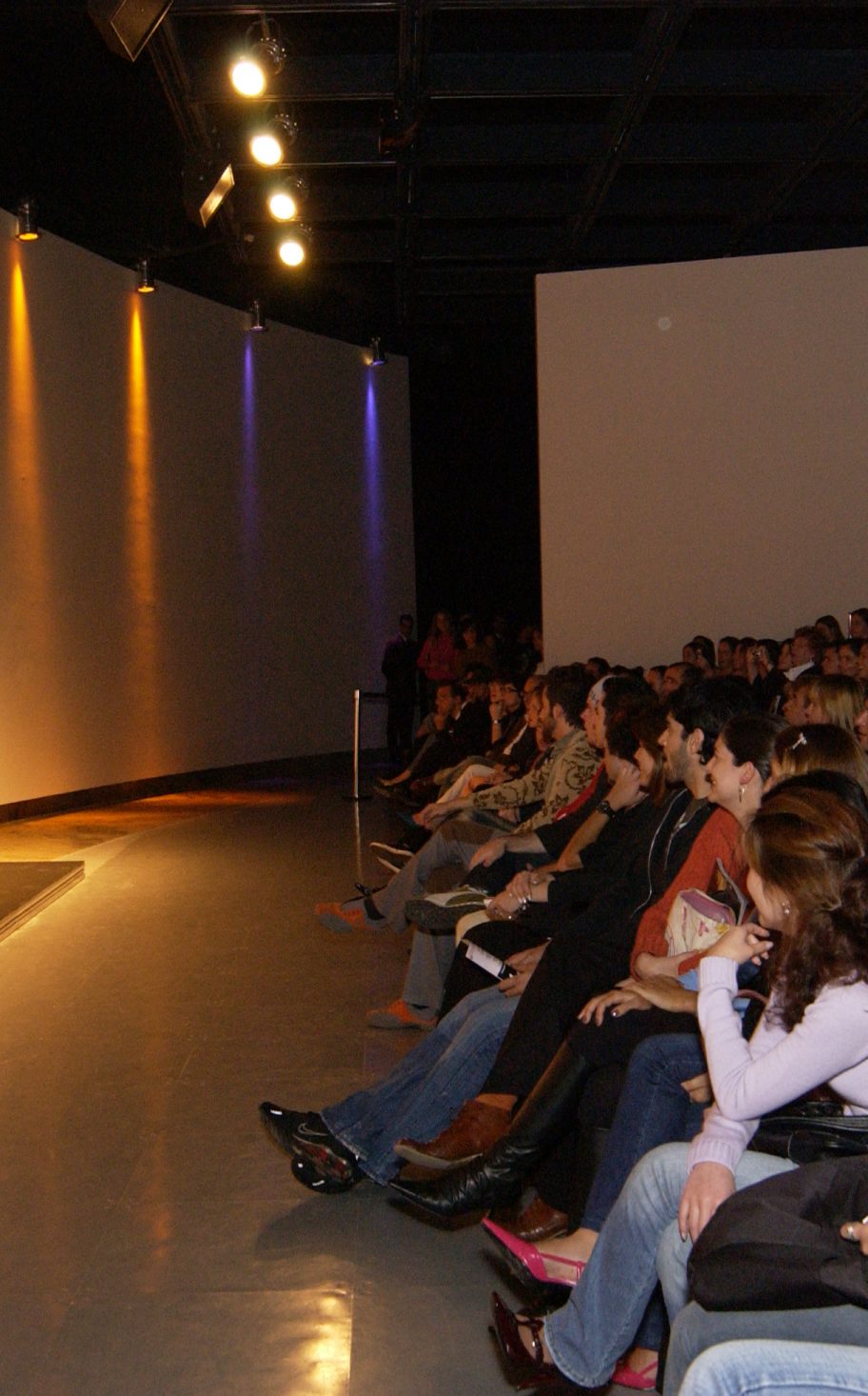 Faculdade de Artes Plásticas – 1º FAAP Moda 2004