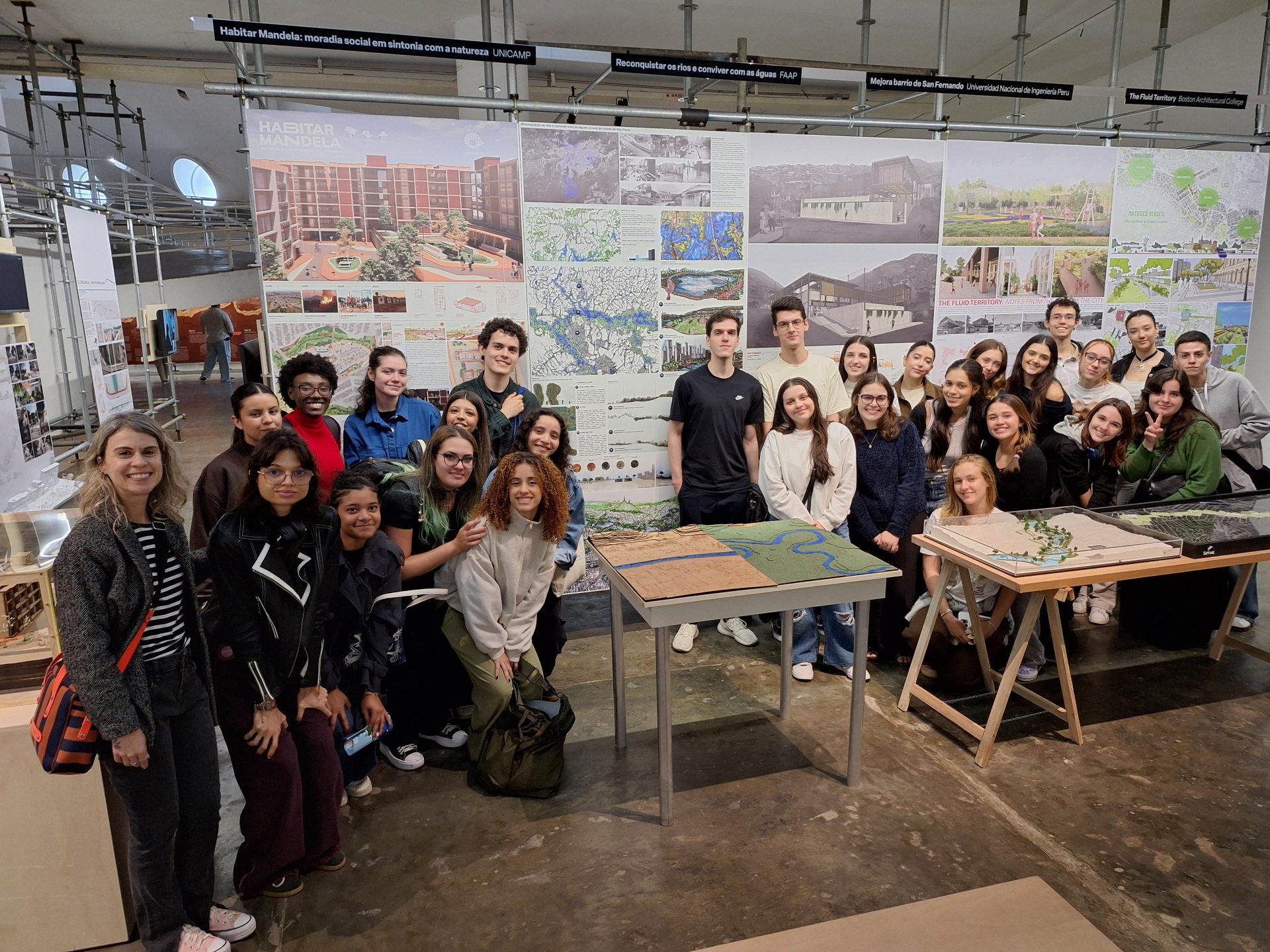 BIENAL 1