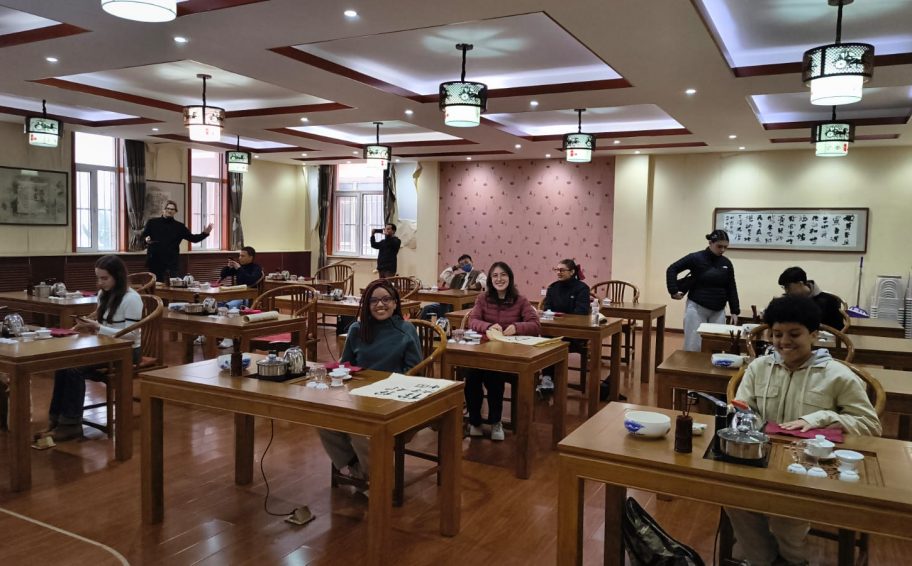 Aula de caligrafia chinesa